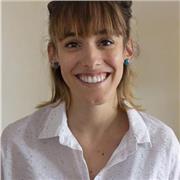 Laureata in Design al Politecnico di Milano offre lezioni d'inglese per tutti i livelli